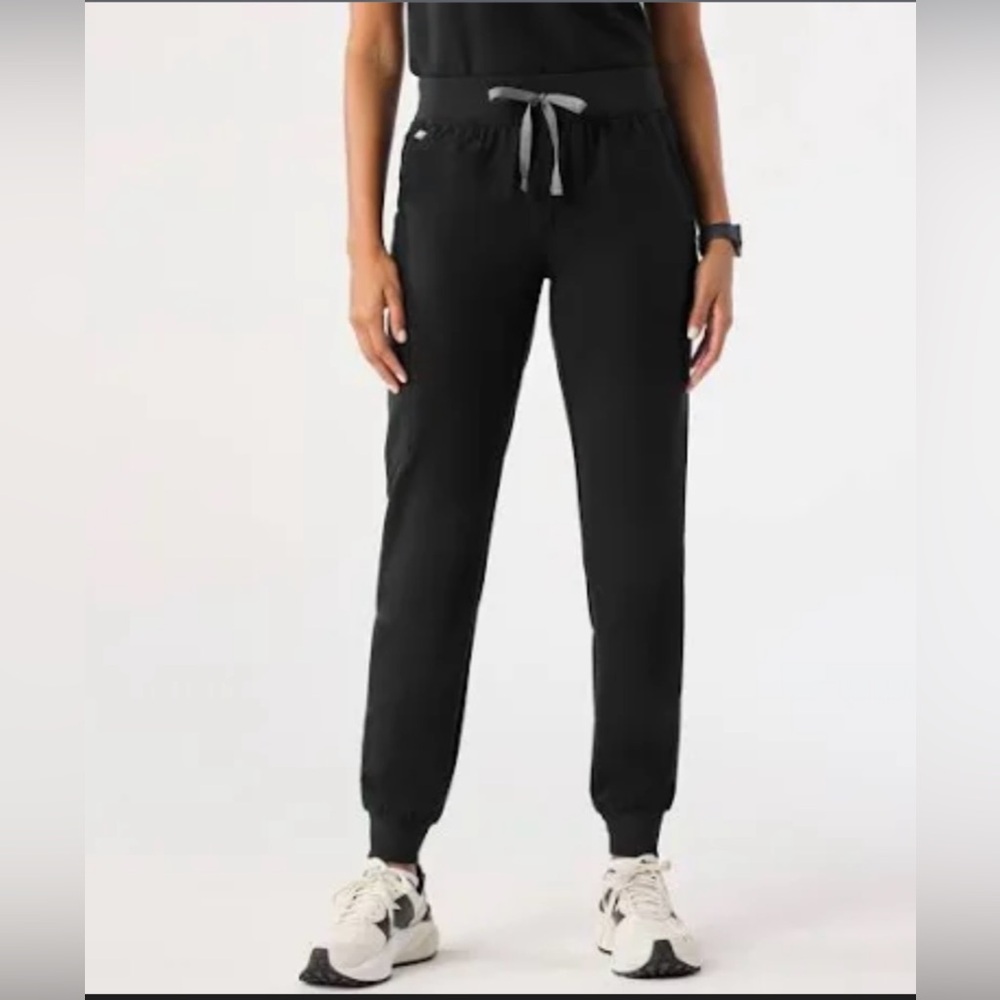 EUC FIGS HIGH WAISTED ZAMORA JOGGER SCRUB PANT